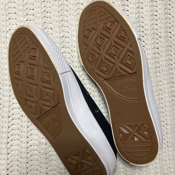 Converse All Star| Chuck Taylor 2 youth kids classic low top sneakers NWOT - Picture 12 of 14